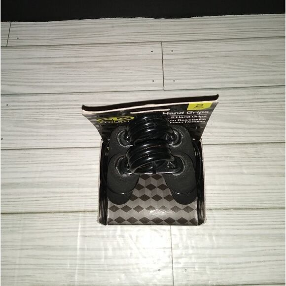 Athletic Works Black Hand Grips Medium Resistance Comfortable Foam Handles - Picture 3 of 9